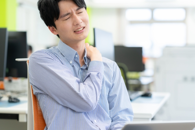 社員